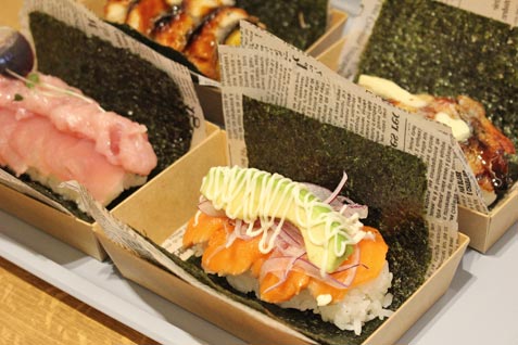 『OEDO ARIAKE STYLE（オエド アリアケ スタイル）』の「すしドッグ」