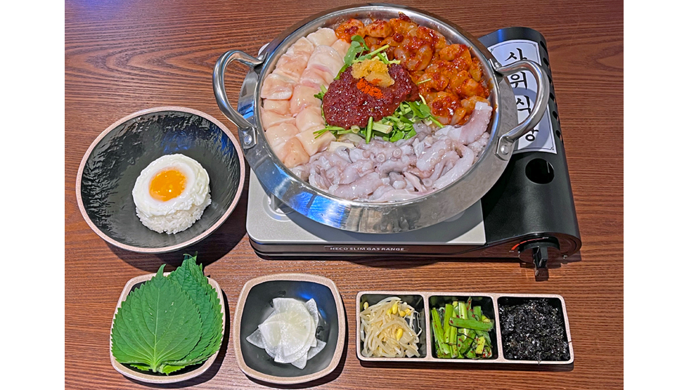 『サウィ食堂　新大久保店』の「ナッコプセ」