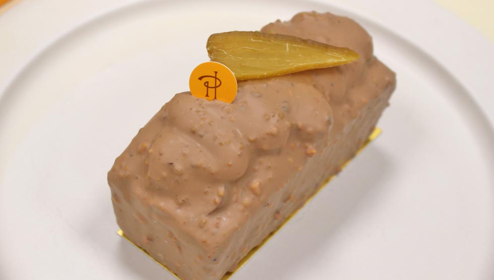 『PIERRE HERME PARIS（ピエール・エルメ・パリ）』の「ケーク ア ラ パタット ドゥース」