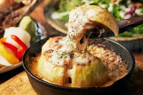 『路地うぶ』の「蜜玉たまねぎのオーブン焼き」