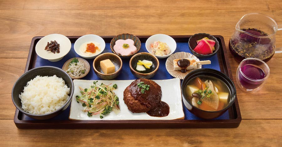 『和カフェ Tsumugi 鎌倉店』の「鎌倉紬御膳」