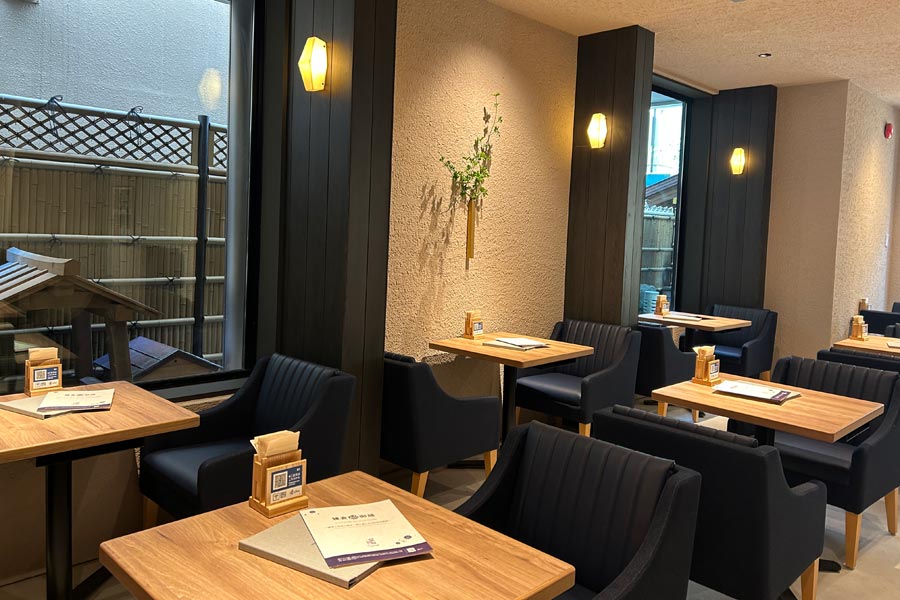 『和カフェ Tsumugi 鎌倉店』の店内