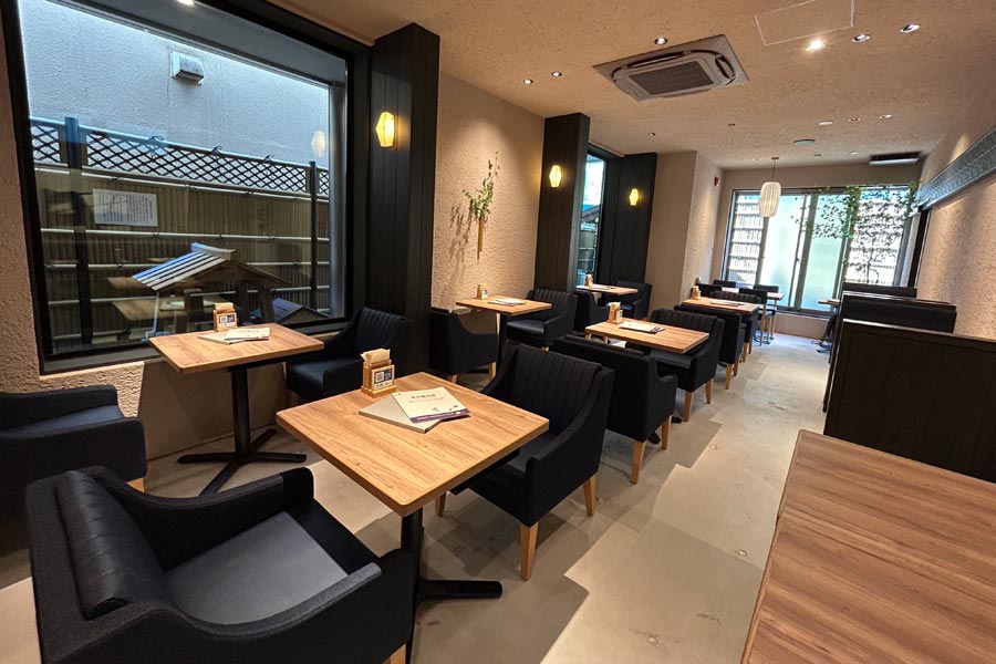 『和カフェ Tsumugi 鎌倉店』の店内