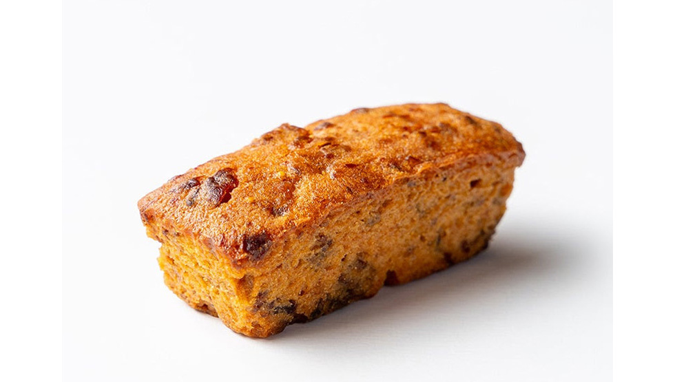 【金谷菓子本舗】の「フルーツケーキ」