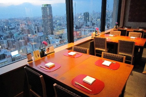 『日本料理「隨縁亭」』の店内