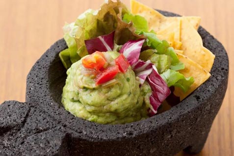 『Mexican Dining AVOCADO 新宿店』の「ワカモレ」