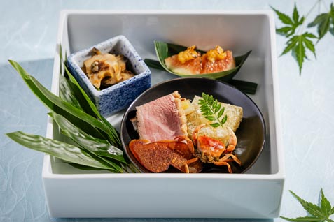 『GINZA KUKI』の「季節の八寸」