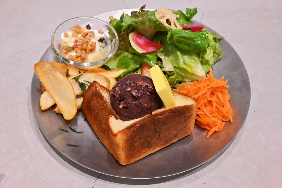 「ZTTo morning」のモーニング「あんバター」