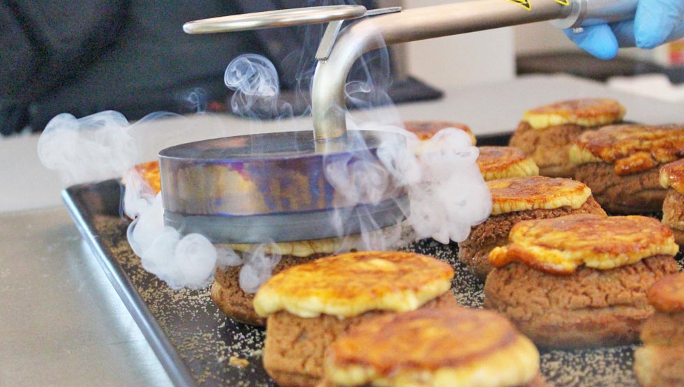高輪ゲートウェイ駅が変わる！『MAISON CLASSIC』3/27に3店舗オープン