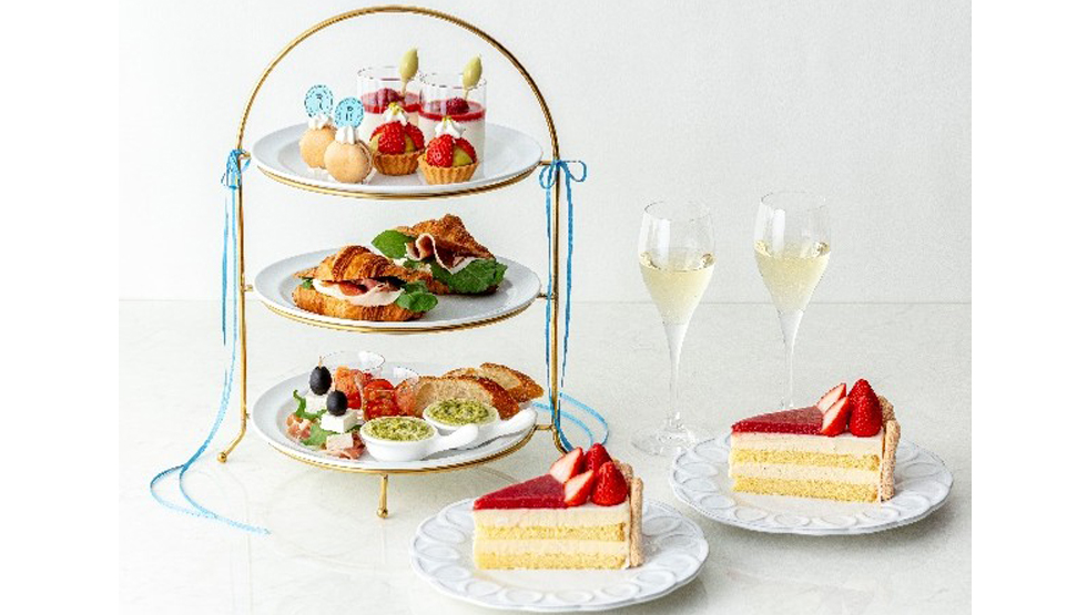 『RITUEL CAFÉ GREEN SPRINGS 立川店』の「アフタヌーンティーセット」