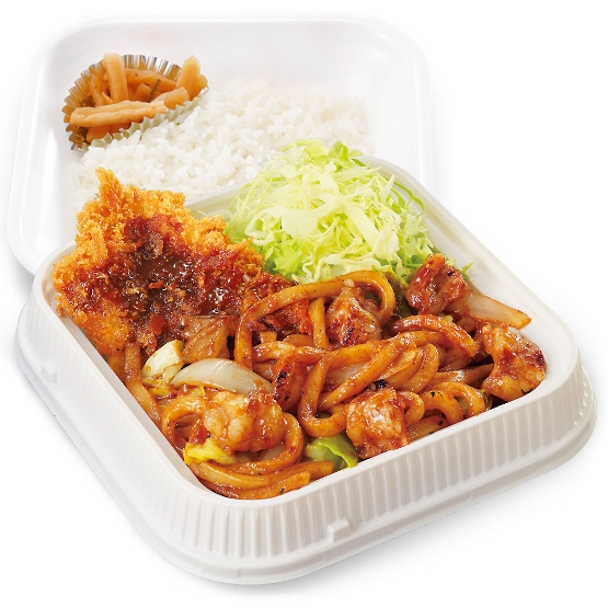 ホルモン焼うどんとチキンカツの合い盛り弁当」