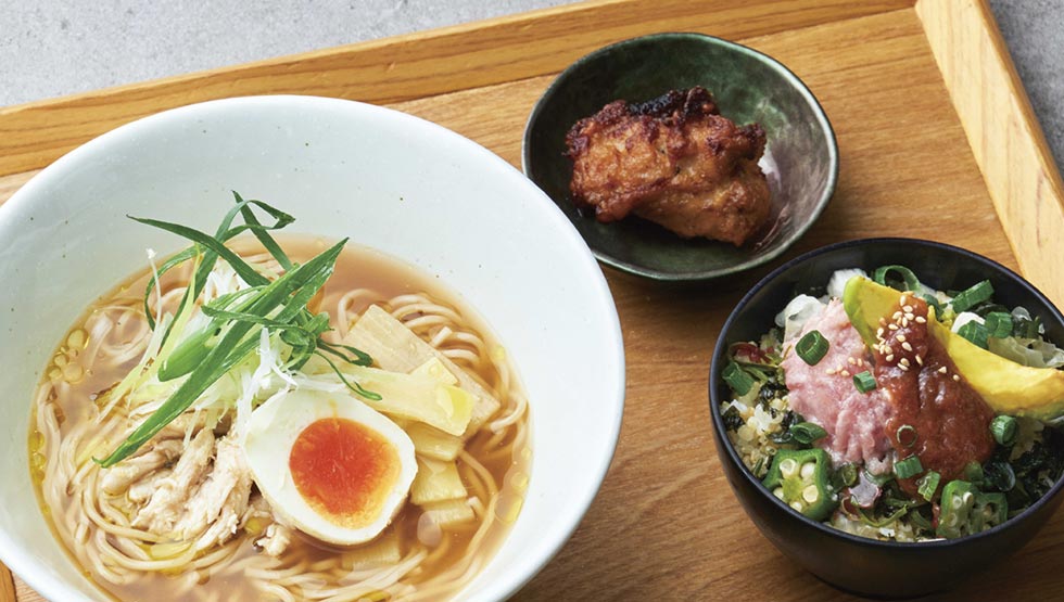 『発酵ラーメン izuru』の「発酵ラーメン定食」