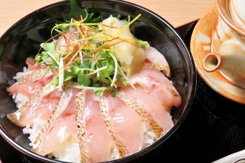 『町家食堂晴れやか』の「のどぐろのひつまぶし御膳」