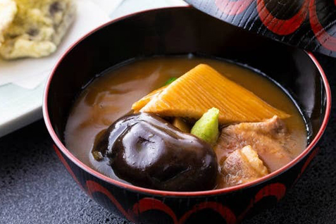 「いしや」の「治部煮」
