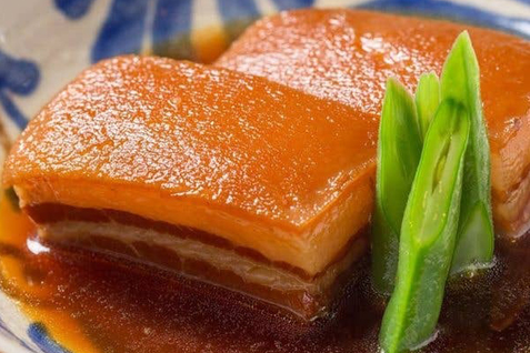 「もぅあしびー」の「らふてぃ」