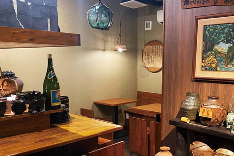 「沖縄居酒屋 山将」店内イメージ