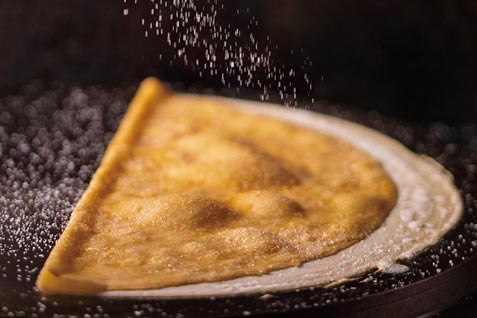 『gelato pique cafe creperie アトレ恵比寿店（ジェラート ピケ カフェ クレープリー アトレエビステン）』のクレープ生地
