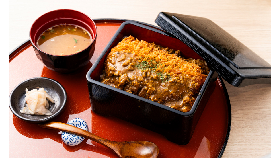『TOKYO CURRY QUARTET』の「奥芝商店／えび出しルゥ御膳（ロースカツ）」