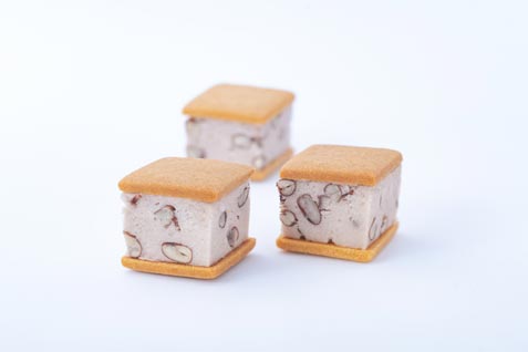関西唯一の喫茶店舗が誕生！ 老舗和菓子店『赤福』大阪に4/8オープン！