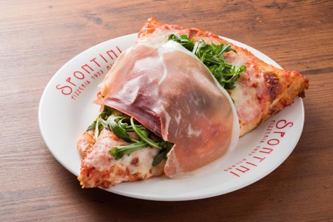 イタリアで人気の老舗ピッツェリア『SPONTINI』新宿に4/26オープン！
