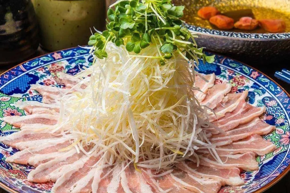 「京町恋しぐれ 新宿 本館」の「京都ポークの梅しゃぶしゃぶ」
