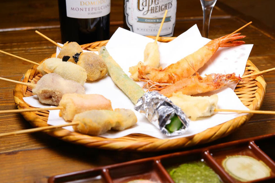 「串揚げとワイン はち」料理イメージ