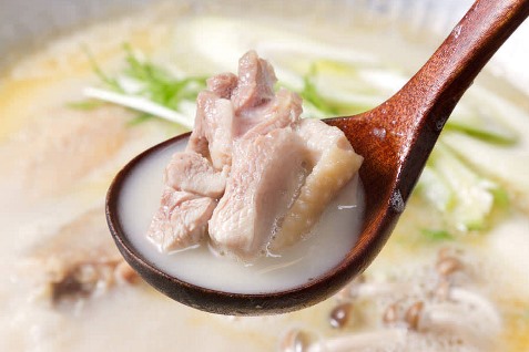 『りいちず 横浜西口南幸店』の水炊き