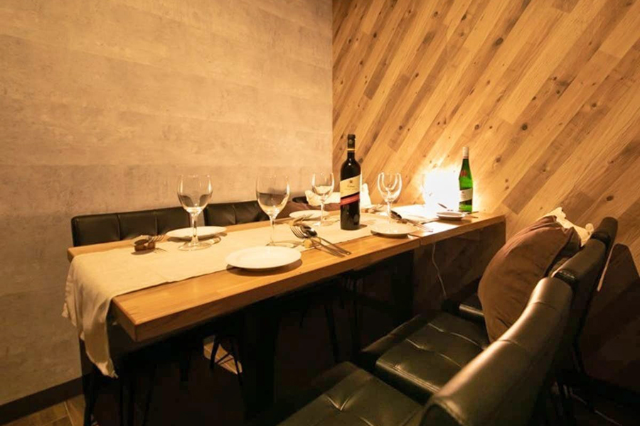 「個室×肉バル SALVA 吉祥寺店」店内個室イメージ
