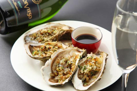 『魚介イタリアン＆チーズ UMIバル 新宿店』の料理