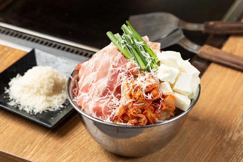 『大衆居酒屋 もんじゃ酒場 だしや 西新宿一丁目店』の「もんじゃ」