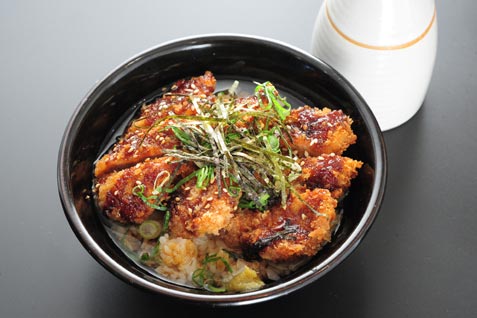 神戸の人気老舗店が関東に初進出！『かつ丼 吉兵衛』池袋に6/16オープン