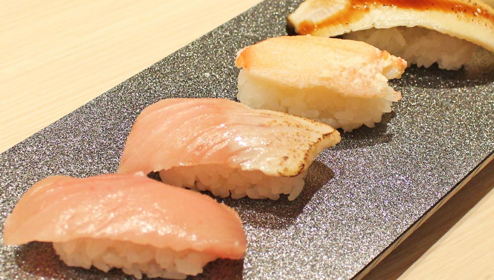 二大ブランドが激戦区に初上陸『ゆず庵』『焼肉きんぐ』新宿西口大ガード店誕生