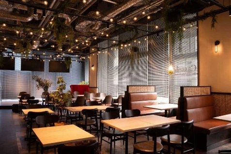 『Cassolo』のオシャレな店内