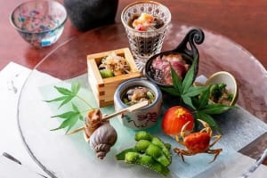 神楽坂の隠れた個室で華やぐ…ちょっと贅沢に大人を楽しむワンランク上の個室女子会