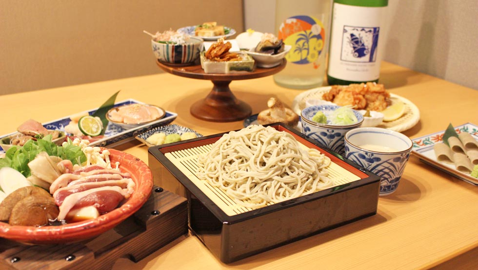 川崎の人気店が東京初進出！『十割そば鳥料理 相馬庵 丸の内』7/22（火）オープン！