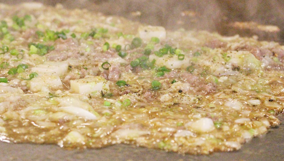 出汁の旨味を極めた進化系もんじゃ『だしともんじゃ 学芸大学店』7/20（日）オープン