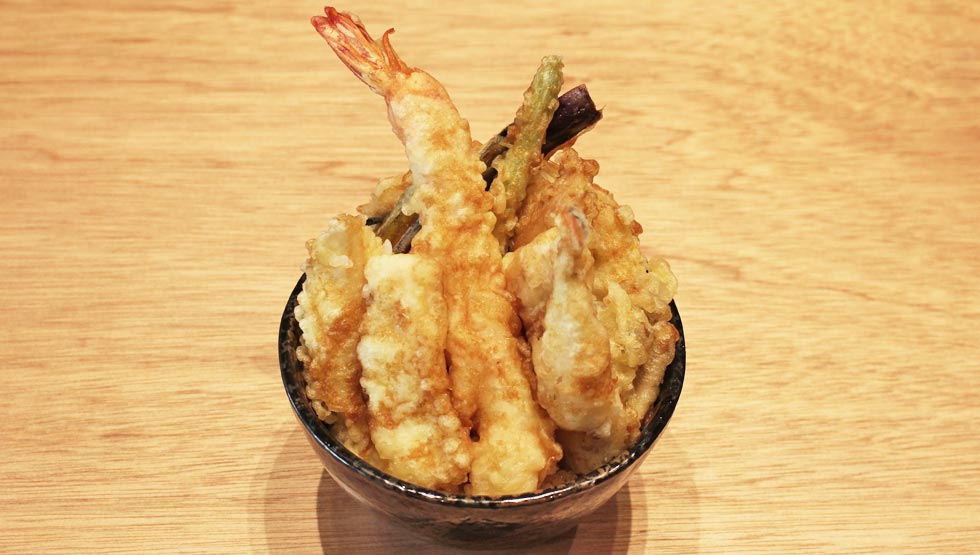 『海鮮居酒屋 やまでん丸 豊洲セイルパーク店』の「上天丼」
