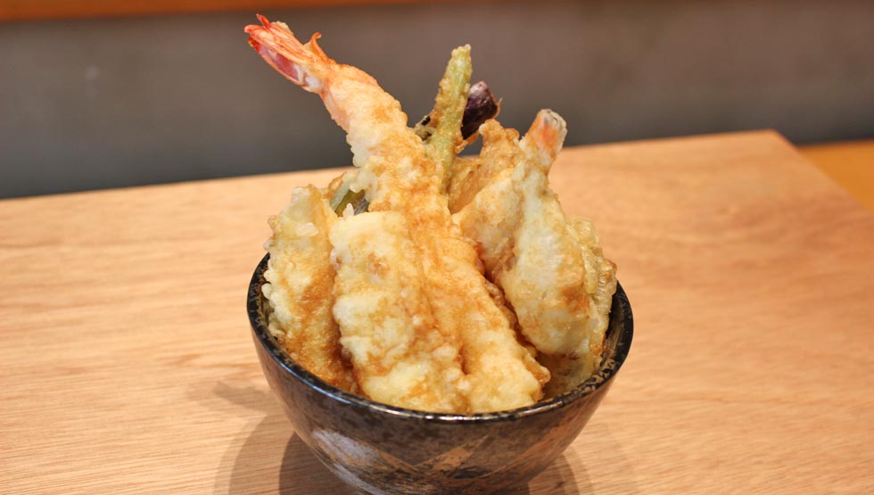 『海鮮居酒屋 やまでん丸 豊洲セイルパーク店』の天丼