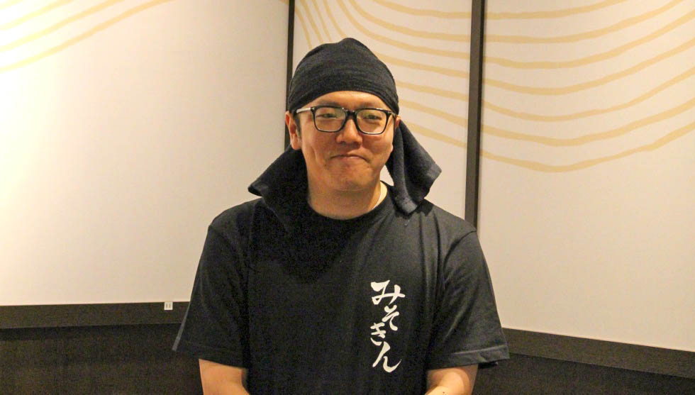 HIKAKIN氏
