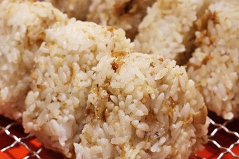 『武蔵野うどん小麦晴れ 国分寺並木町店』の「おにぎり」