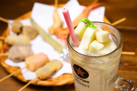 「串揚げとワイン はち」料理とドリンクイメージ