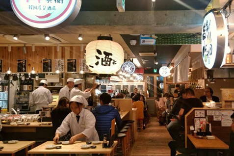 「魚と酒 はなたれ 野毛一番街店」店内イメージ