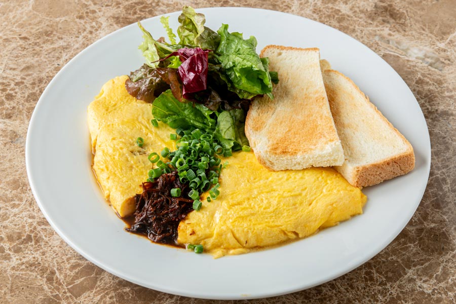 『ISLAND STYLE CAFE & GRILL Koko Head cafe OSAKA(アイランドスタイル カフェアンドグリル ココヘッドカフェオオサカ)』の「ポークオムレツ」