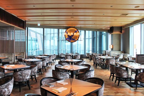 『TEPPANYAKI 10 TAKANAWA』の店内