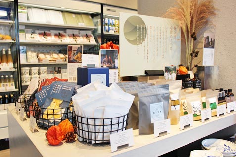 『ZEROCORNER』の店内