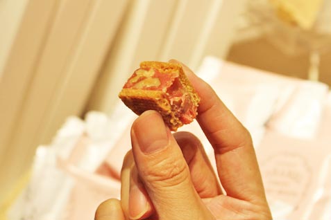 CARAMEL TOKYO WARAKUBENIYA　c
