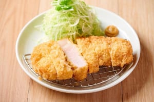 ミシュランの料理を定食スタイルで!?『熟成とんかつ フライ家』四ツ谷に9/20オープン