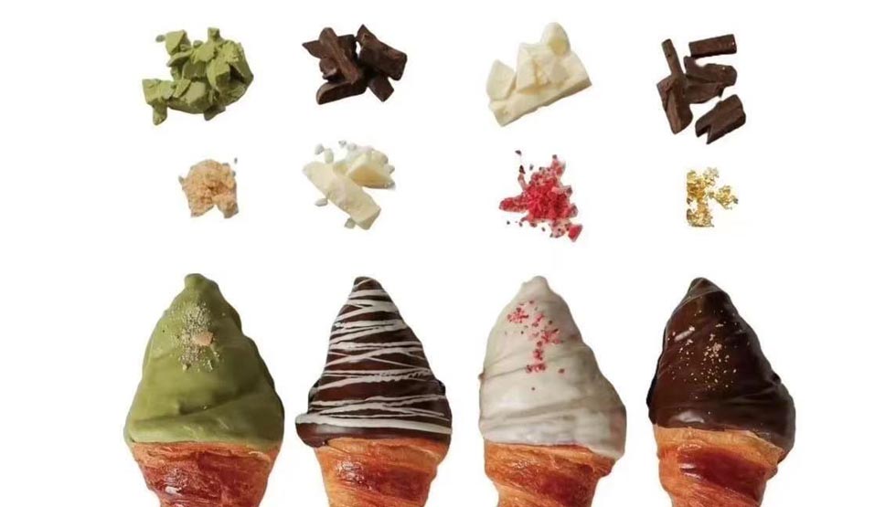 『100日だけのチョコクロワッサン by Tony Bake』のチョコクロワッサン